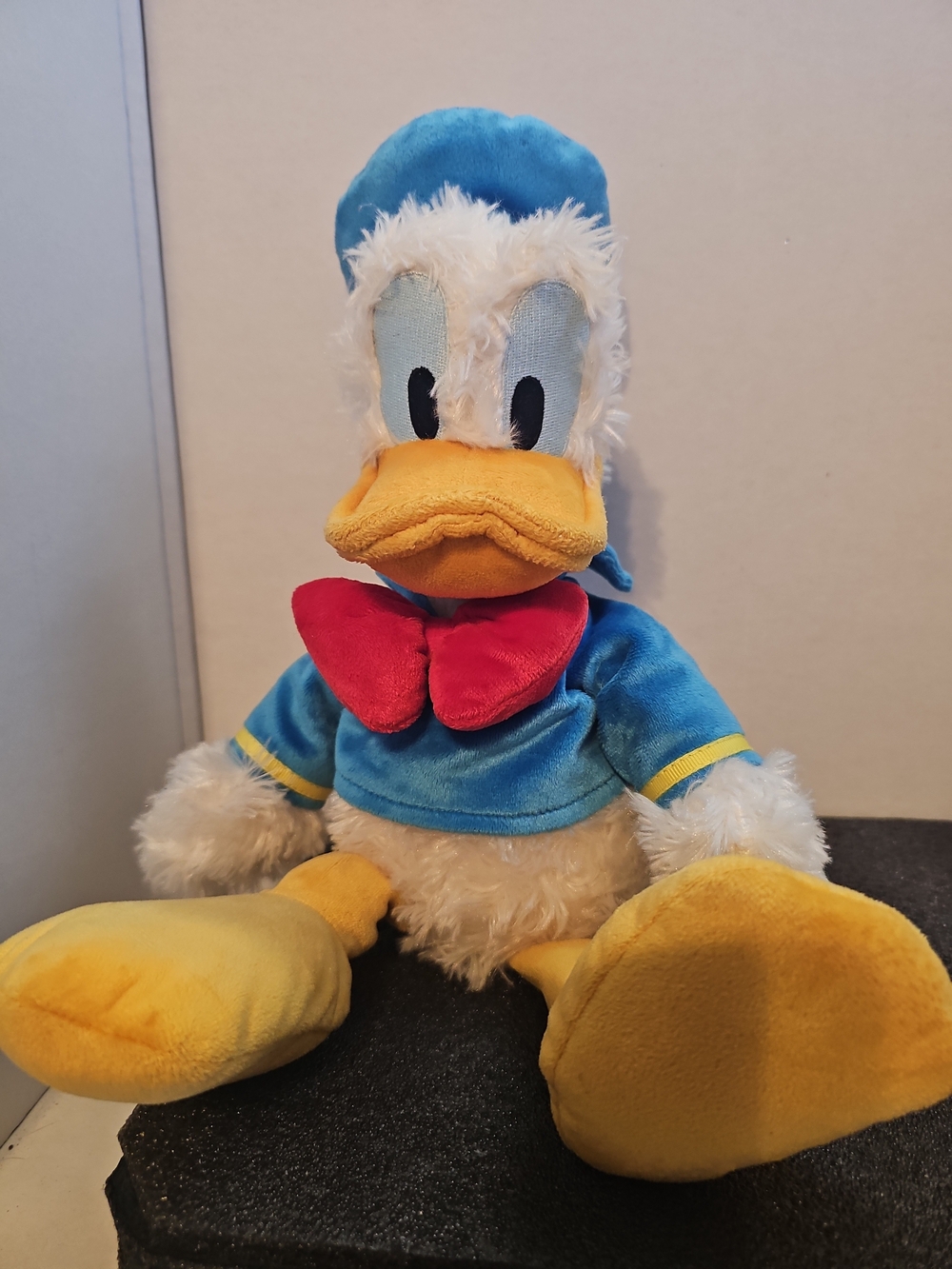 Disney White Plush Tag - Disney Parks Authentic